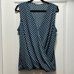 [3/$8] Elegant Black and Blue Sleeveless Top